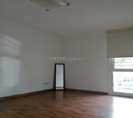 For Rent €800 Apartment 2 bedrooms Pallouriotissa Nicosia - 4