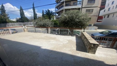 For Rent €1,600 Apartment 3 bedrooms Strovolos Nicosia - 4