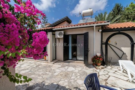 2 Bed Bungalow for sale in Tala, Paphos