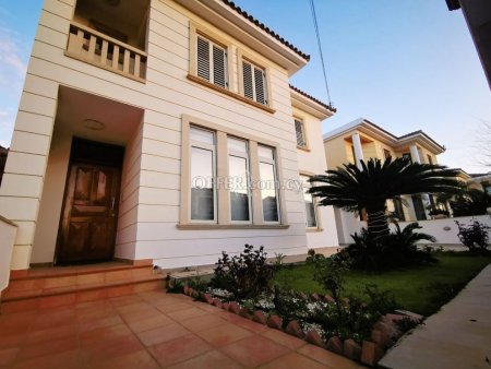 DETACHED 4 BEDROOM LUXURY HOUSE FOR RENT IN STROVOLOS