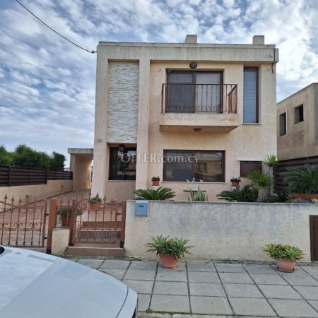 New For Sale €295,000 Maisonette 3 bedrooms, Semi-detached Leivadia, Livadia Larnaca