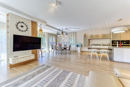 5 Bedroom Detached Villa For Rent Limassol - 11