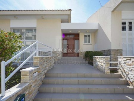 Detached Three Bedroom Ground Floor House with Swimming Pool for Sale in Lakatamia Nicosia - 8