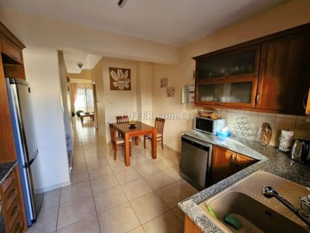 2 Bedrooms Townhouse in a beautiful complex - 9