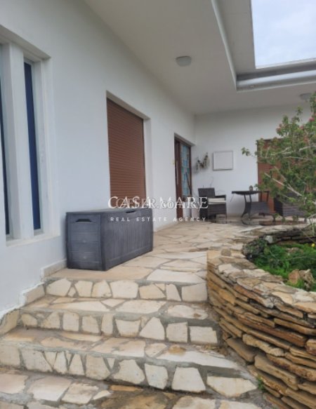 Detached house with three bedrooms in Strovolos near Tseriou Avenu - 6