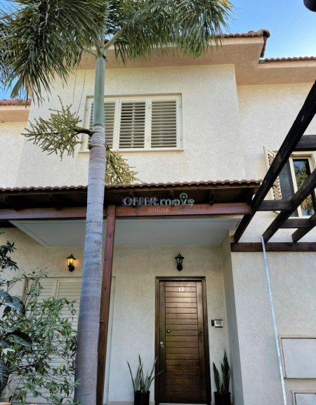 3 Bedroom Semi-Detached Villa For Rent Limassol - 4