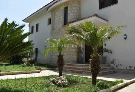 House (Detached) in Pyrgos, Limassol for Sale - 2