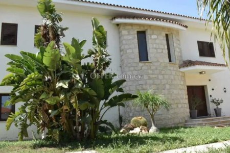 House (Detached) in Pyrgos, Limassol for Sale - 1