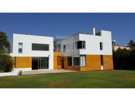 Prestigious seven bedroom villa in a prime residential area in Dasoupolis Nicosia - 1