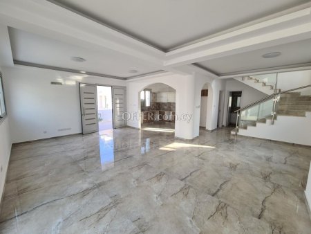 5 Bedroom Villa for Sale in Anavargos Paphos - 10
