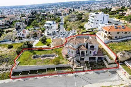 Detached Villa for sale in Agia Filaxi, Limassol - 5
