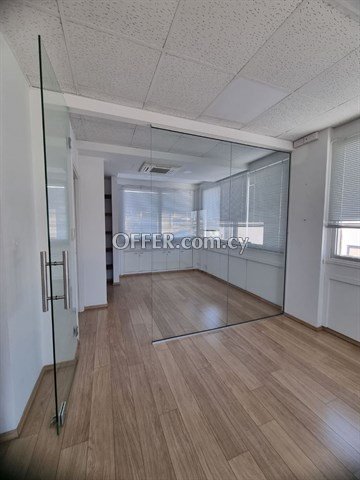 Office 145 Sq.m. With A Conference Room  In The Center Of Nicosia - 6