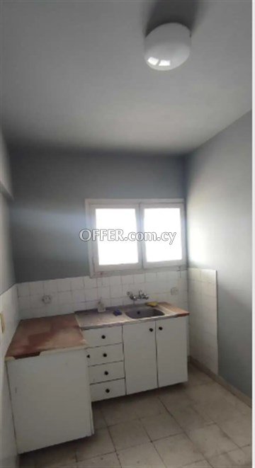 1 Bedroom Apartment  In A Quiet Residential Area In Palouriotissa, Nic - 4