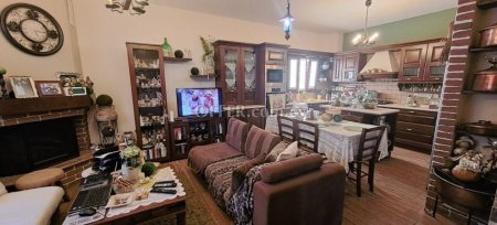 4 Bed Semi-Detached House for rent in Episkopi, Limassol - 9