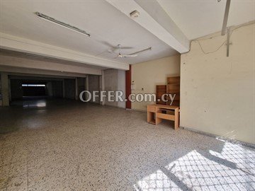 Commercial Building with a Basement in Faneromeni, Nicosia - 3