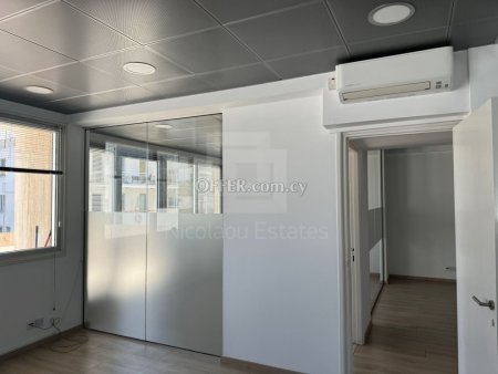 Office space on the first floor in Nicosia Town center - 4