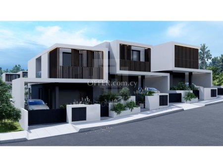 Four bedroom house with swimming pool in Agios Tychonas Limassol