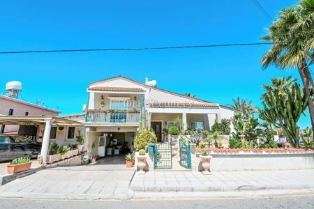 4 Bed House for Sale in Athienou, Larnaca