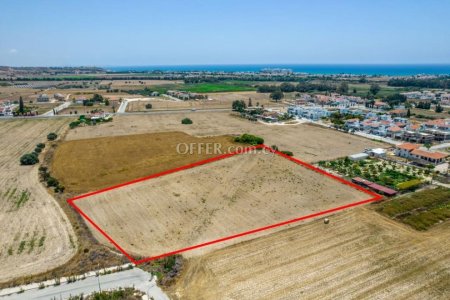 Shared residential field in Pyla Larnaca - 3