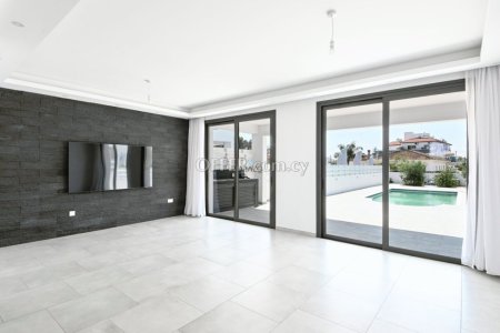 3 Bed House for Sale in Livadia, Larnaca - 9