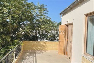 Spacious 3 Bedroom Upper House  In The Center Of Nicosia With A Great  - 5