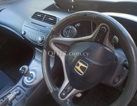 2006 Honda Civic 1.3L Petrol Automatic Hatchback - 6
