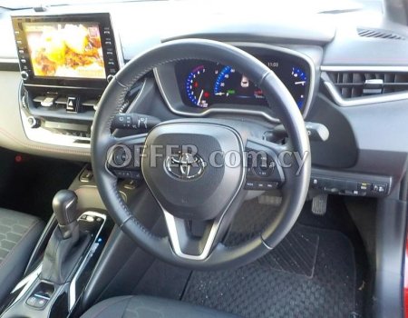 2020 Toyota Corolla 1.8L Hybrid Automatic Hatchback - 6