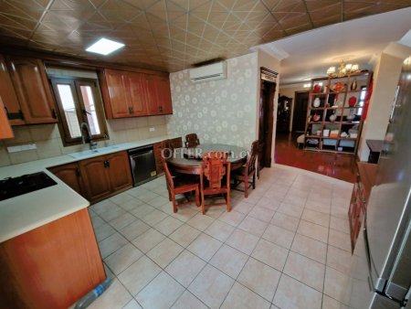 4 Bed Semi-Detached House for sale in Agios Athanasios, Limassol - 6