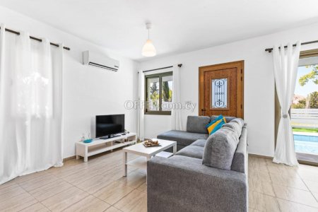 House (Detached) in Universal, Paphos for Sale - 5