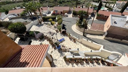 4 bedroom villa for sale in Chloraka - 5