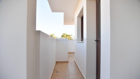New For Sale €100,000 Apartment 2 bedrooms, Pervolia, Perivolia Larnaca - 3