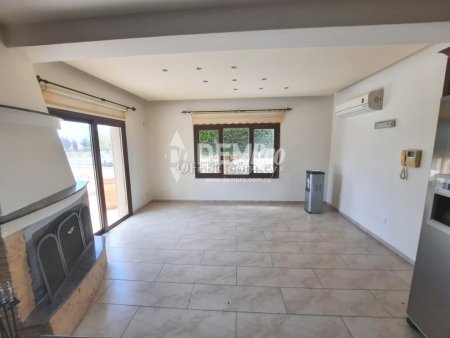 villa for rent in Mandria Paphos Cyprus  - 3