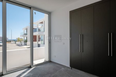 4-Bedroom Villa Centrally Protaras - 9