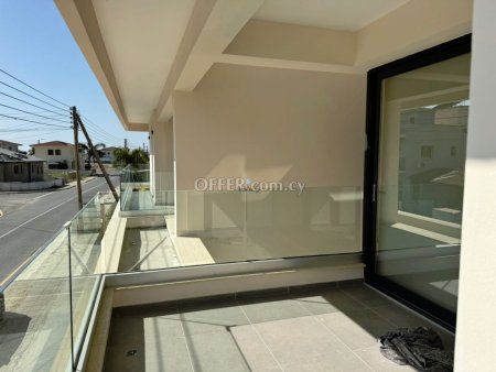 2 Bed Apartment for Rent in Oroklini, Larnaca - 2