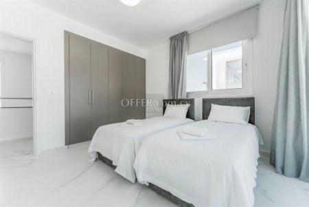 Luxurious Five Bedroom Villa in Protaras - 12