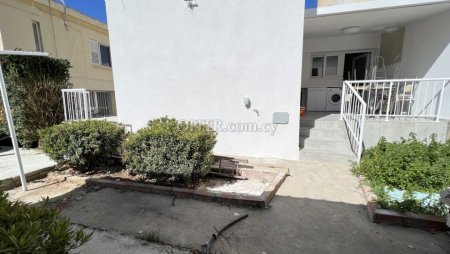 2 Bed Semi-Detached House for rent in Agia Zoni, Limassol - 2