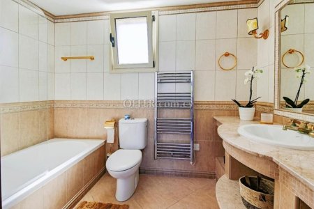 4 Bed Detached Villa for rent in Kissonerga, Paphos - 2