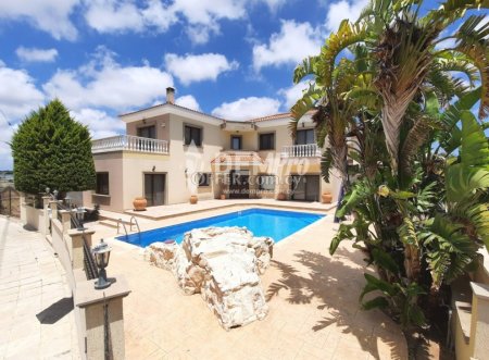 villa for rent in Mandria Paphos Cyprus 