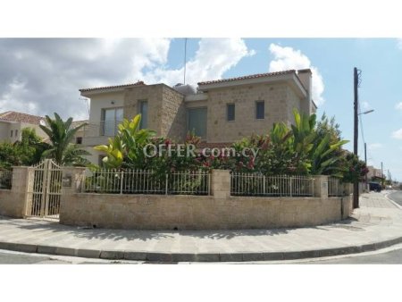 Villa For Rent in Yeroskipou, Paphos - DP616 - 1