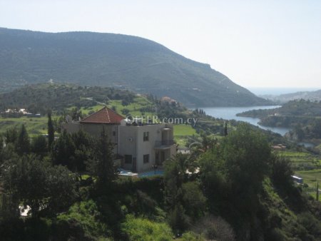 5 Bed Detached House for rent in Akrounta, Limassol - 1