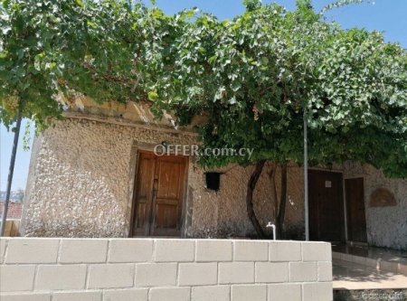 2 Bed Detached Bungalow for sale in Filousa Kelokedaron, Paphos