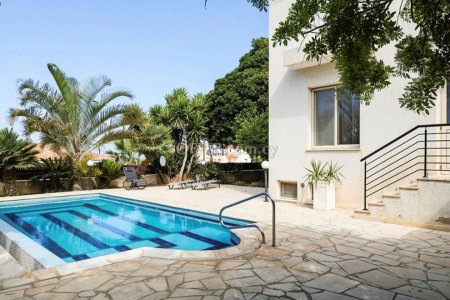4 Bed Detached Villa for rent in Kissonerga, Paphos
