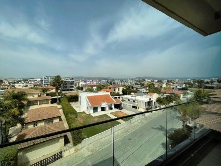 3 Bedroom Apartment For Rent Limassol - 11