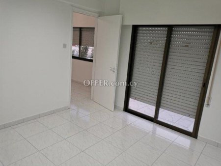 Office for rent in Agia Zoni, Limassol - 11