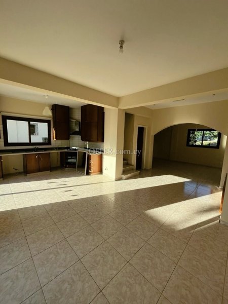 3 Bed Semi-Detached House for sale in Konia, Paphos - 10