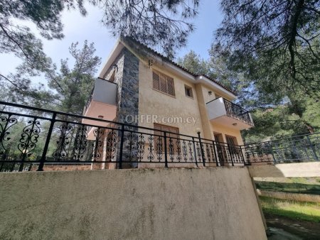 3 Bed Detached House for sale in Moniatis, Limassol - 9