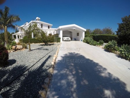 3 Bedroom Villa in Peyia St. George area - 8