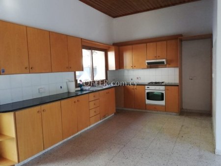 3 Bed Detached House for rent in Moniatis, Limassol - 2