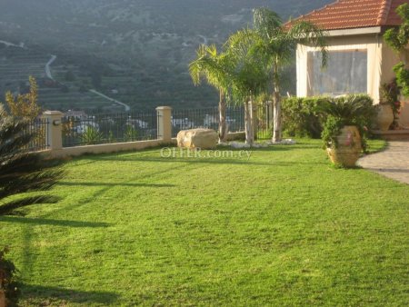 5 Bed Detached House for rent in Akrounta, Limassol - 9