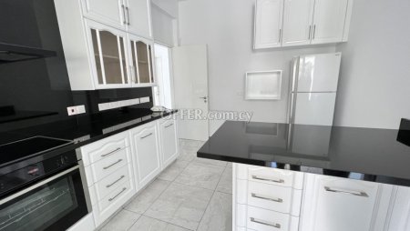 2 Bed Semi-Detached House for rent in Agia Zoni, Limassol - 9